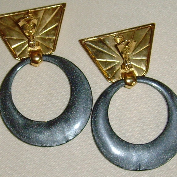 Yves Saint Laurent Dangle Earrings -YSL - Picture 15 of 16